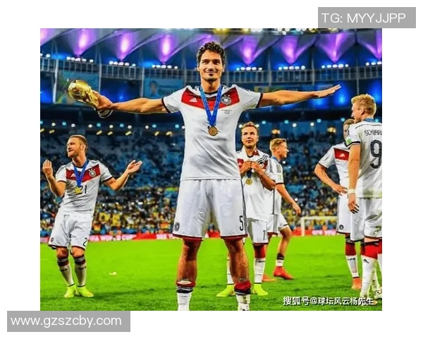 足球传奇逐一谢幕，历史巨星纷纷退役，足坛新老更替引发热议